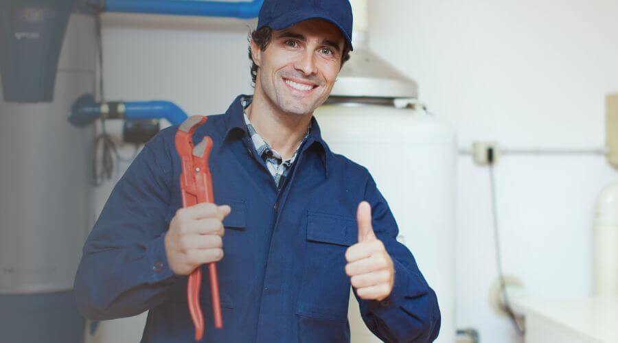 Local expert plumbing services in Weatogue, CT